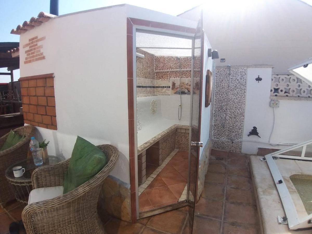 La Casa De Huespedes Apartamento Puebla de Vallbona Exterior foto